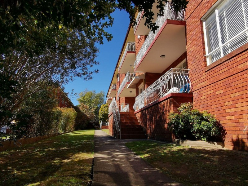 6/1 Ball Ave, Eastwood NSW 2122