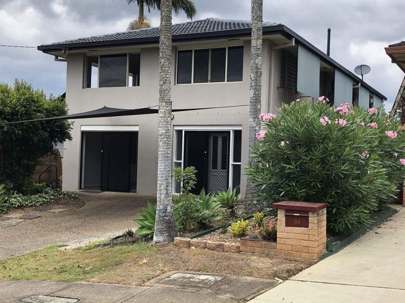 33 Warrener St, Nerang QLD 4211