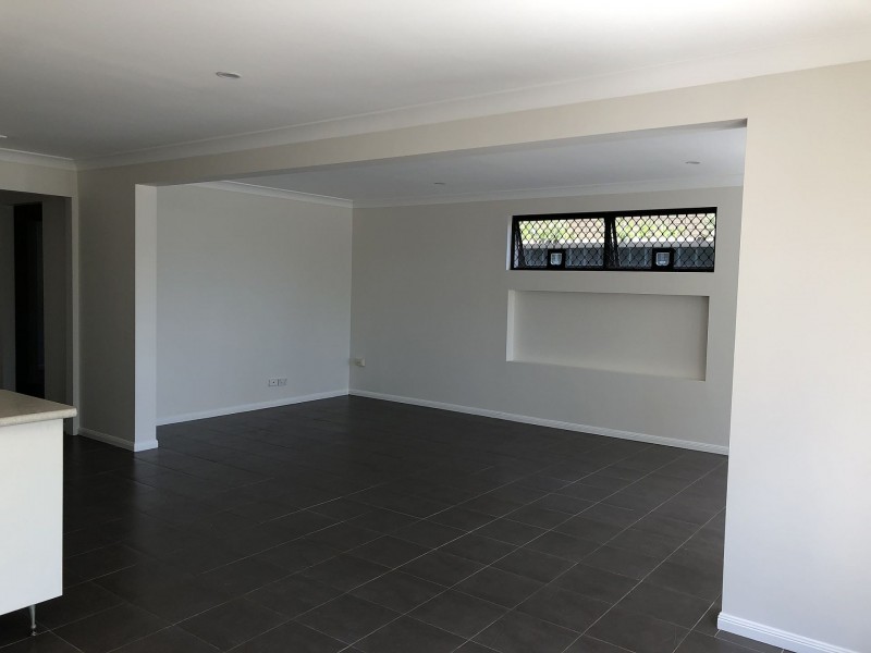 33 Warrener St, Nerang QLD 4211