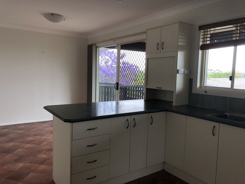 33 Warrener St, Nerang QLD 4211