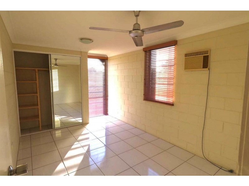 5/118 Mitchell St, North Ward QLD 4810