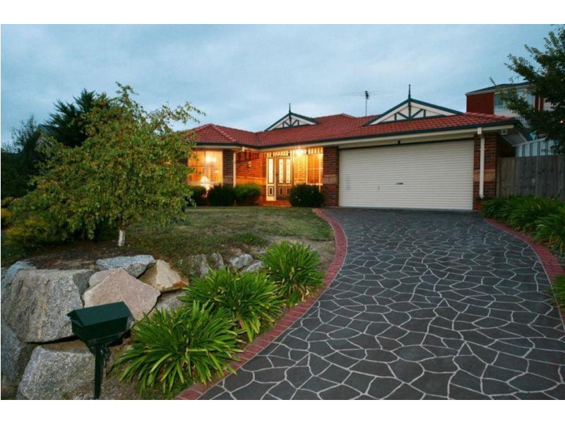 41 Fieldstone Bvd, Beaconsfield VIC 3807