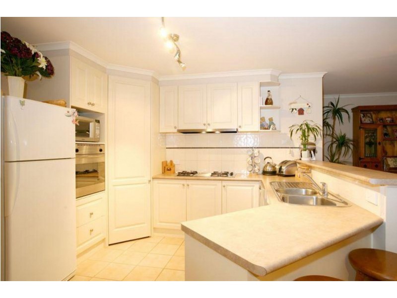 41 Fieldstone Bvd, Beaconsfield VIC 3807