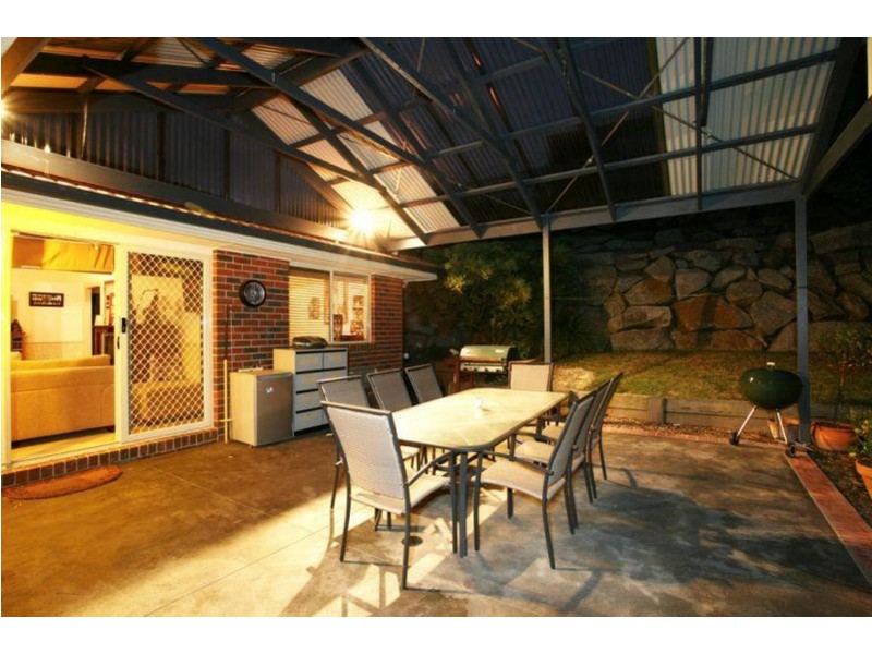 41 Fieldstone Bvd, Beaconsfield VIC 3807