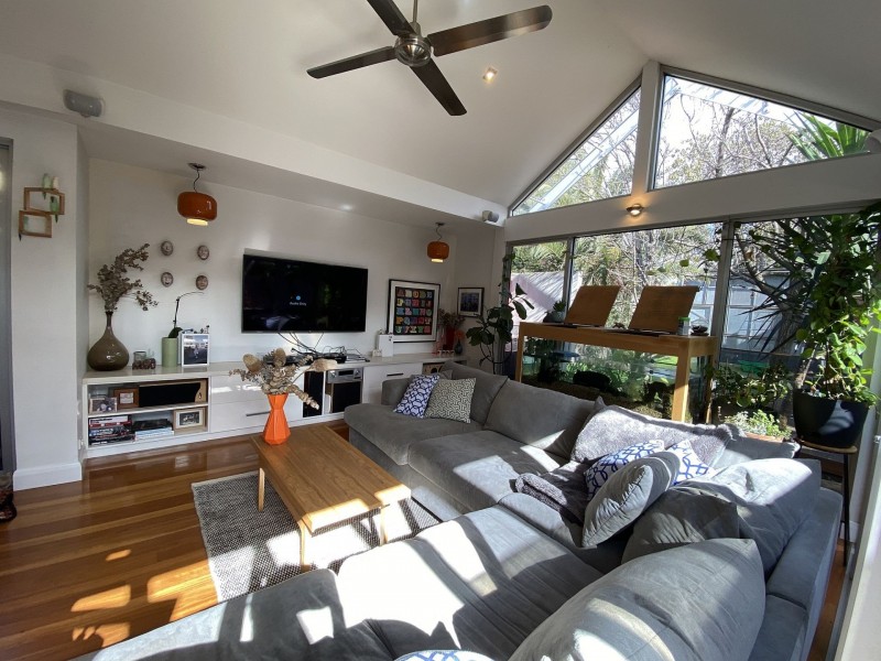 21 Prospect Gr, Northcote VIC 3070