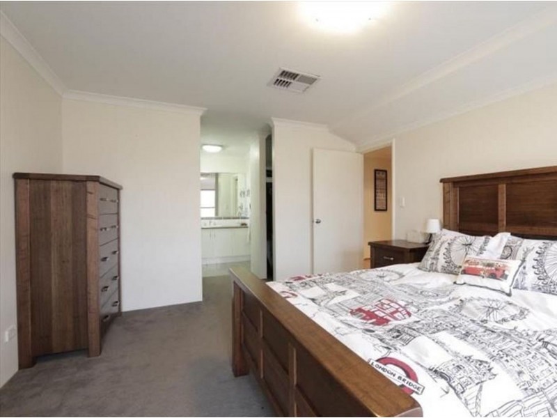 68 Durango Turn, Aubin Grove WA 6164