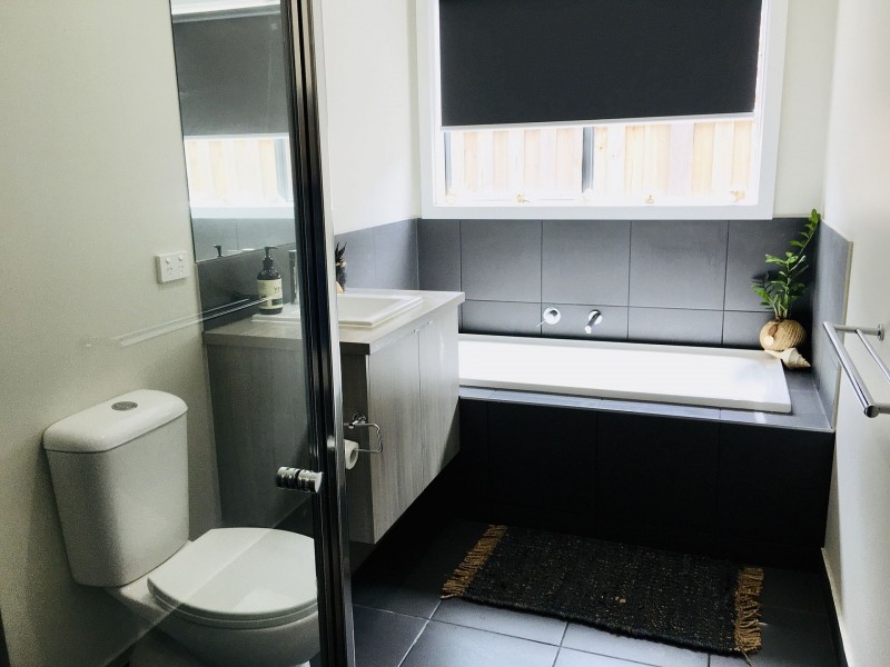 26 Camberwell Pde, Mickleham VIC 3064