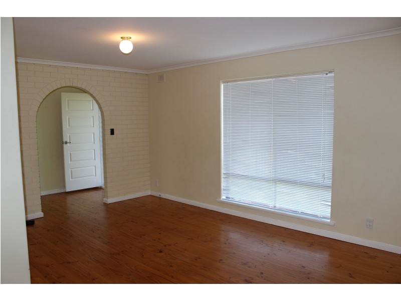 40 Whinnerah Ave, Aldinga Beach SA 5173