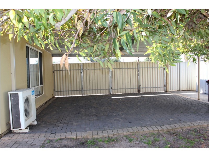 40 Whinnerah Ave, Aldinga Beach SA 5173
