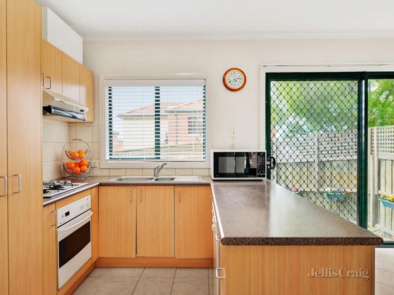 17/33 Leslie St, Donvale VIC 3111