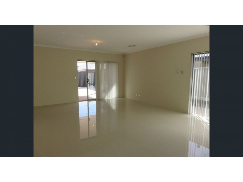 14 Ellsworth Rd, Wellard WA 6170