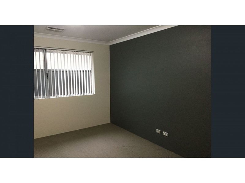 14 Ellsworth Rd, Wellard WA 6170