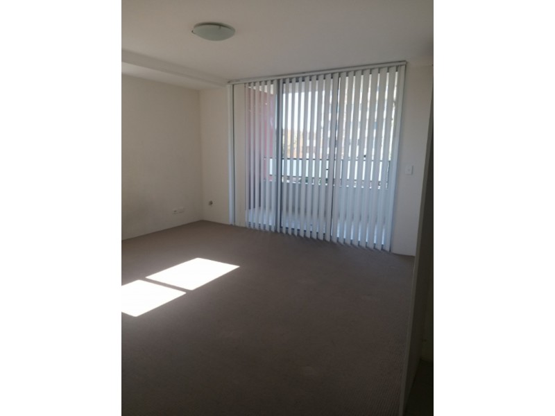 15/75 Great Western Hwy, Parramatta NSW 2150