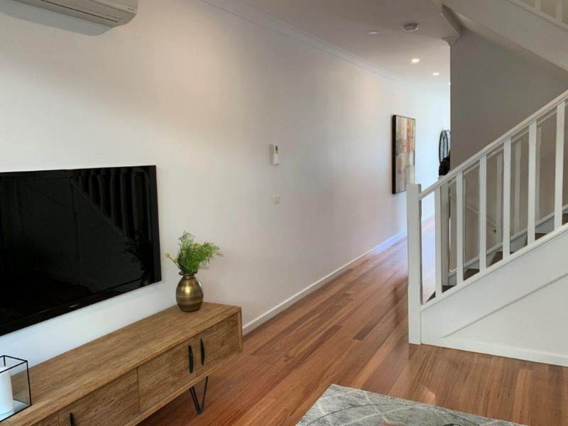 8/289 Mt Dandenong Rd, Croydon VIC 3136