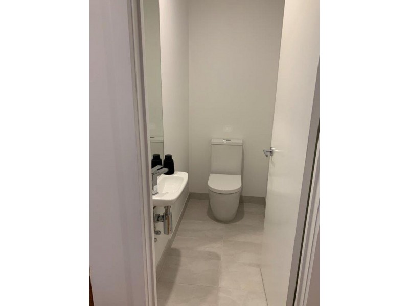 8/289 Mt Dandenong Rd, Croydon VIC 3136