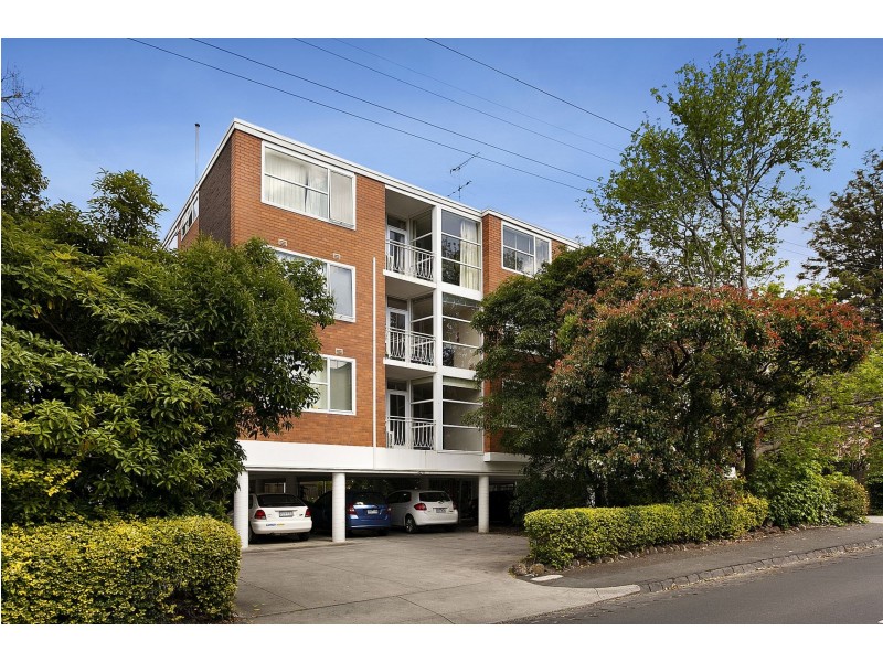 9/50 Morang Rd, Hawthorn VIC 3122
