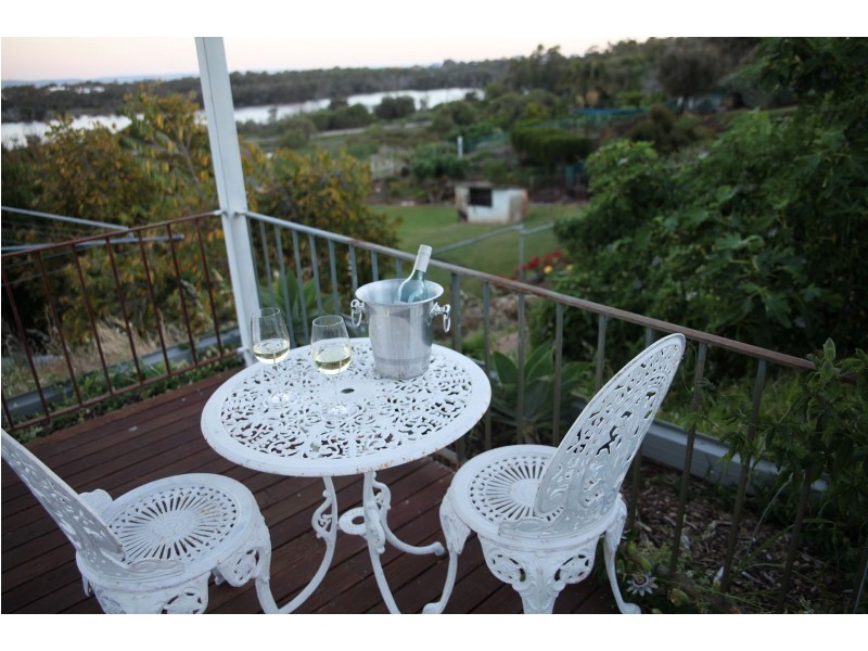 23 Stone St, Maylands WA 6051