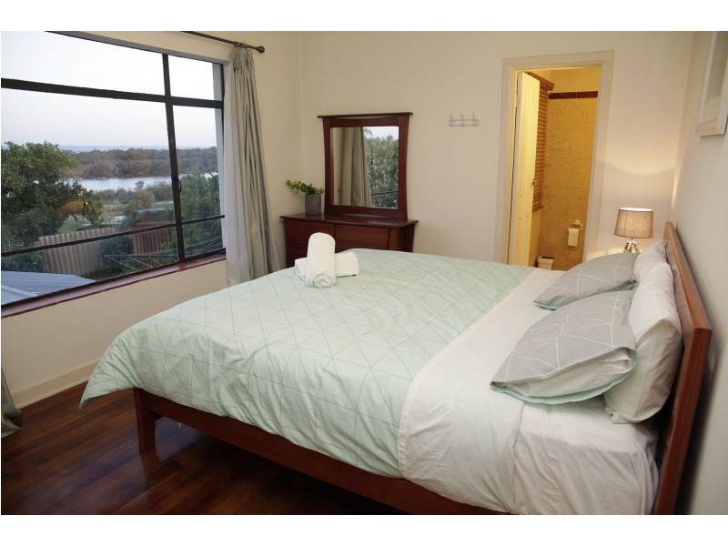 23 Stone St, Maylands WA 6051