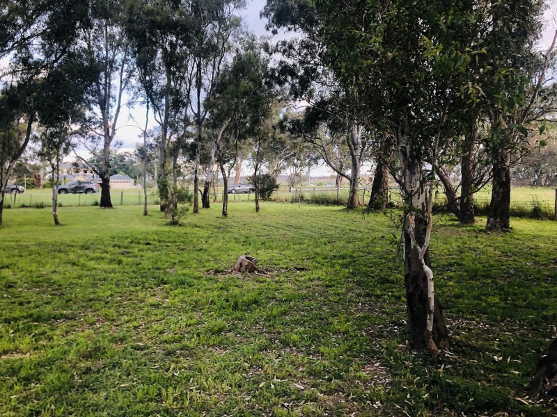 2070 Donnybrook Rd, Yan Yean VIC 3755