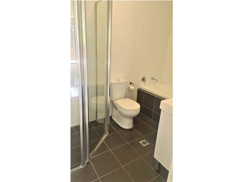 8/1-3 Oxford St, Merrylands NSW 2160