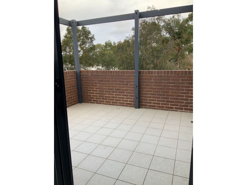 8/1-3 Oxford St, Merrylands NSW 2160