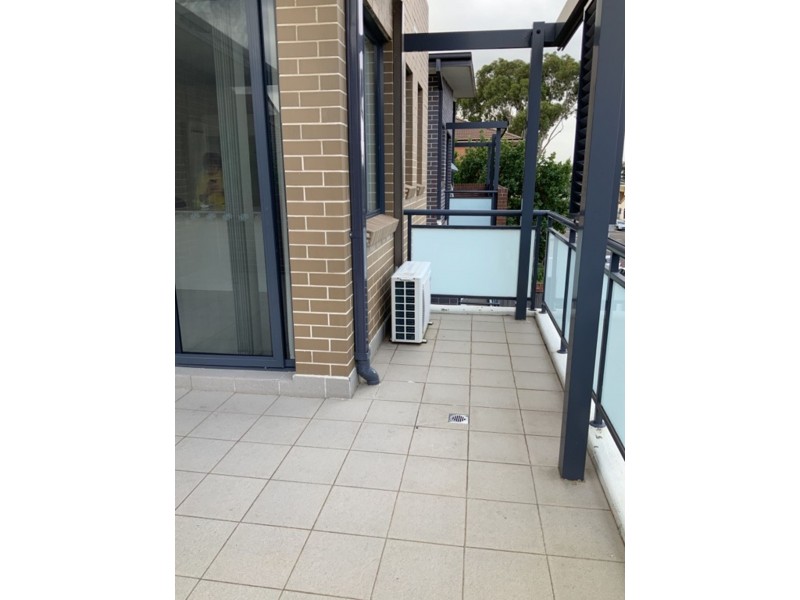8/1-3 Oxford St, Merrylands NSW 2160