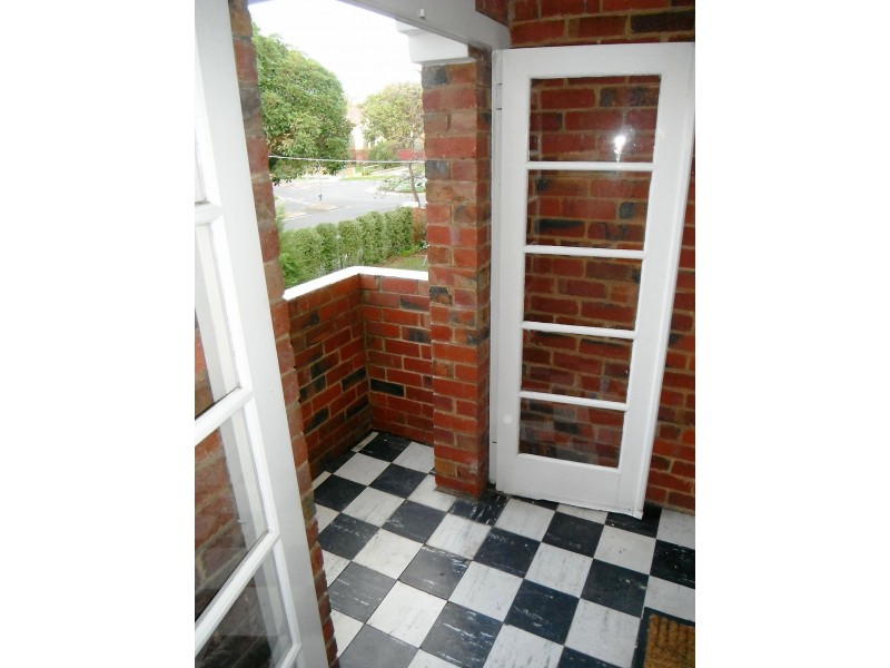 2/26-28 Lithgow St, Glen Iris VIC 3146