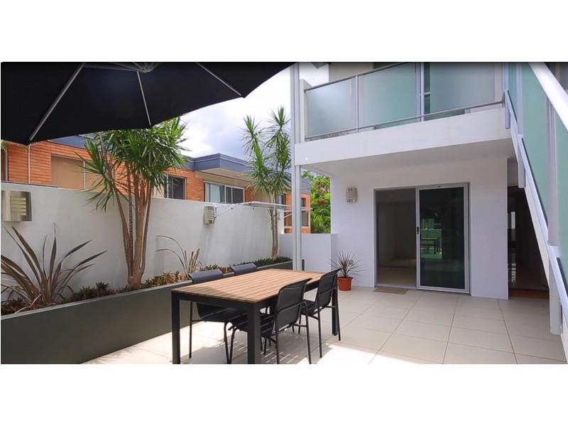 201/28 Dengate Lane, St Lucia QLD 4067