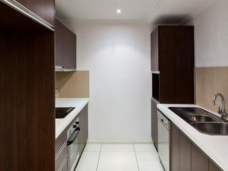 201/28 Dengate Lane, St Lucia QLD 4067