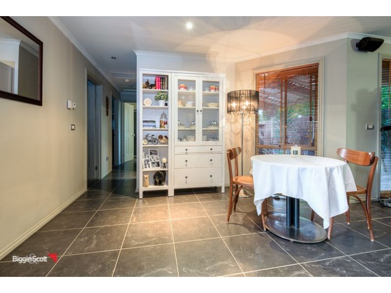 2/39 Normanby St, Cranbourne VIC 3977