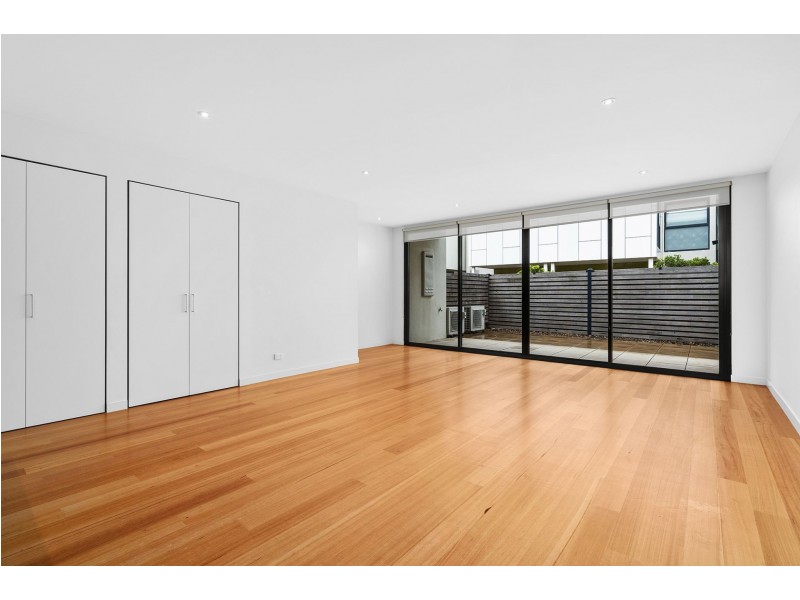 18/11 Nicholson St, Abbotsford VIC 3067