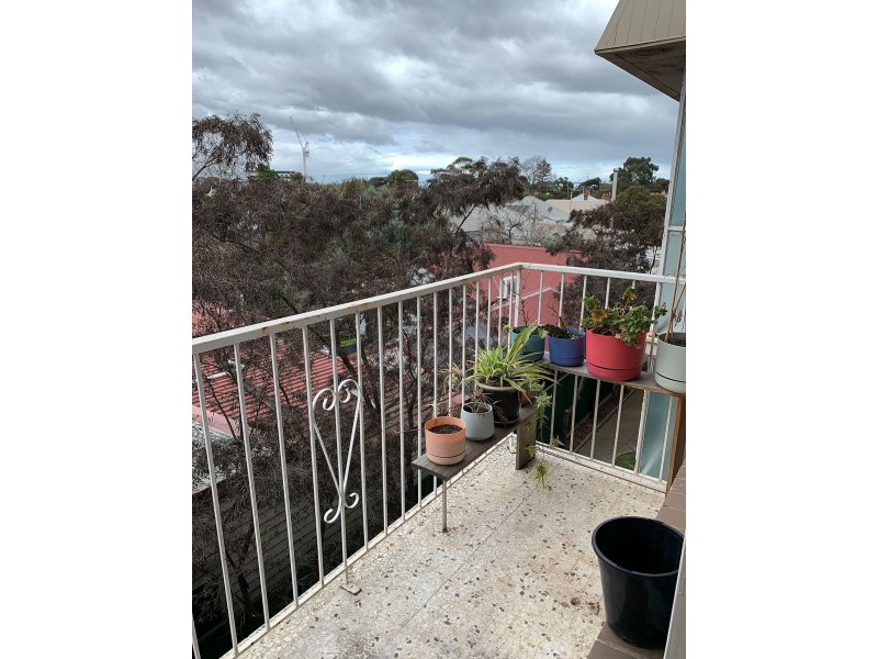 7/389-391 Barkly St, Footscray VIC 3011