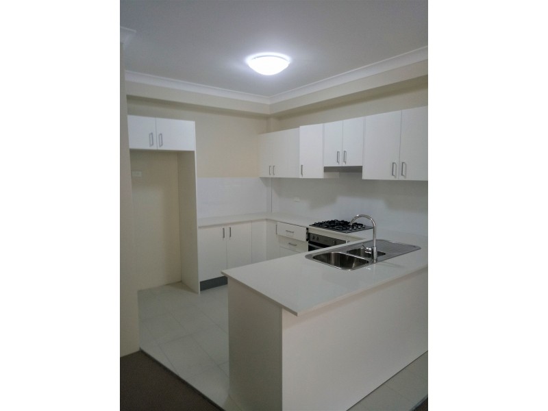 2/135-137 Pitt St, Merrylands NSW 2160