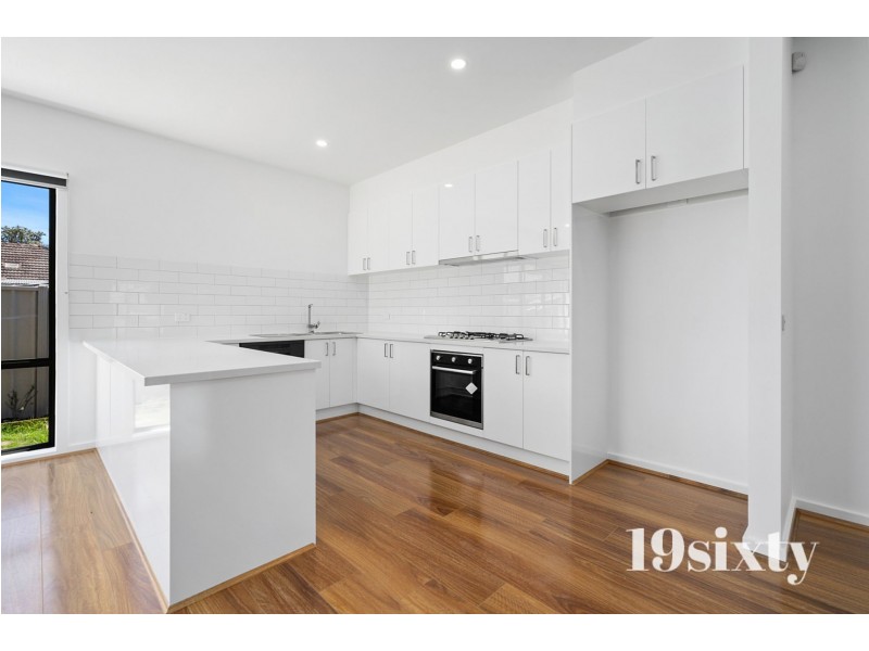 11 Roberta St, Dandenong VIC 3175
