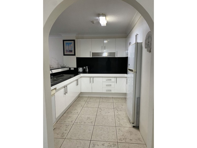 41/26 Markwell Ave, Surfers Paradise QLD 4217