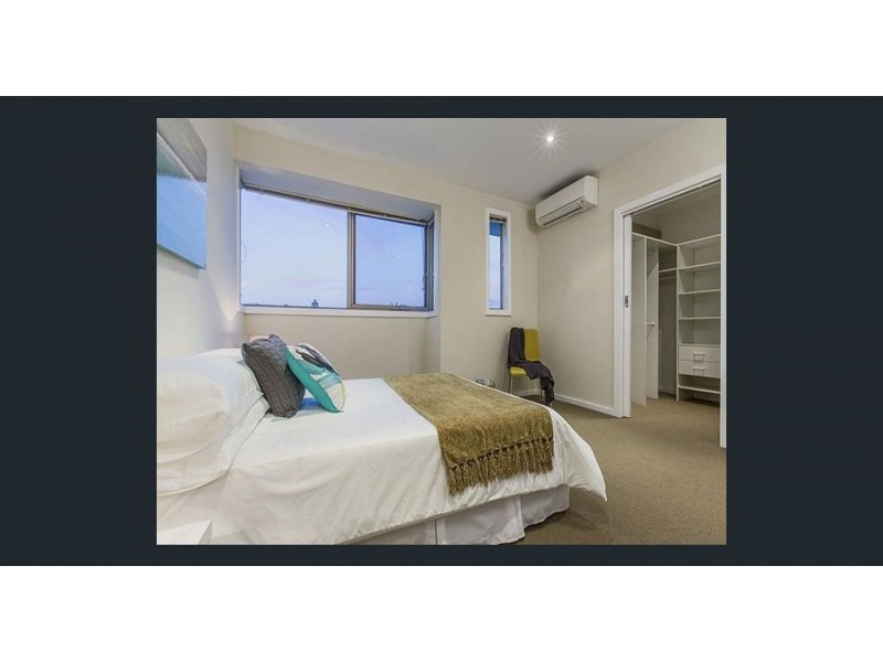 2/25 Clarendon Pde, West Footscray VIC 3012