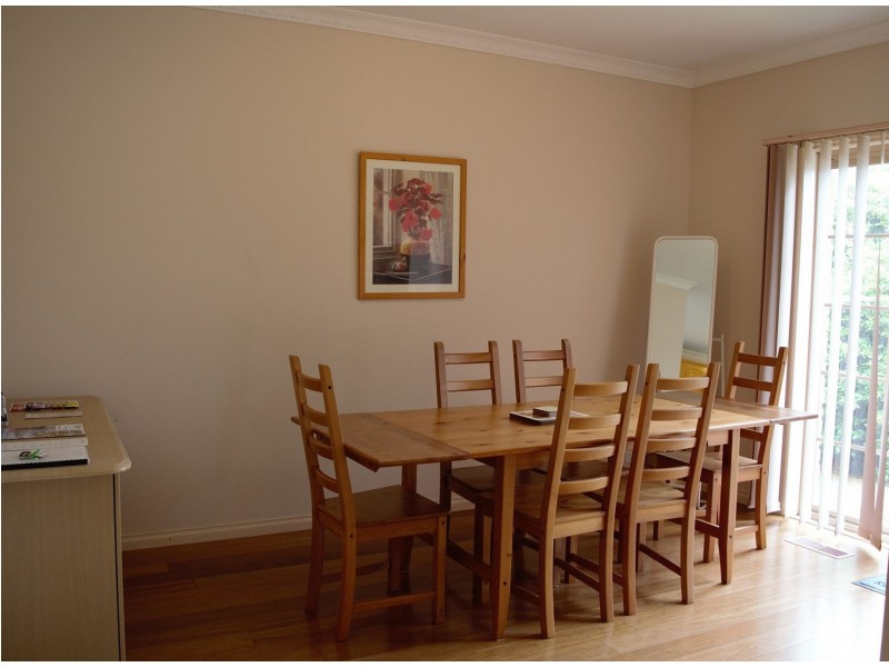 1/9 Short St, Glen Waverley VIC 3150