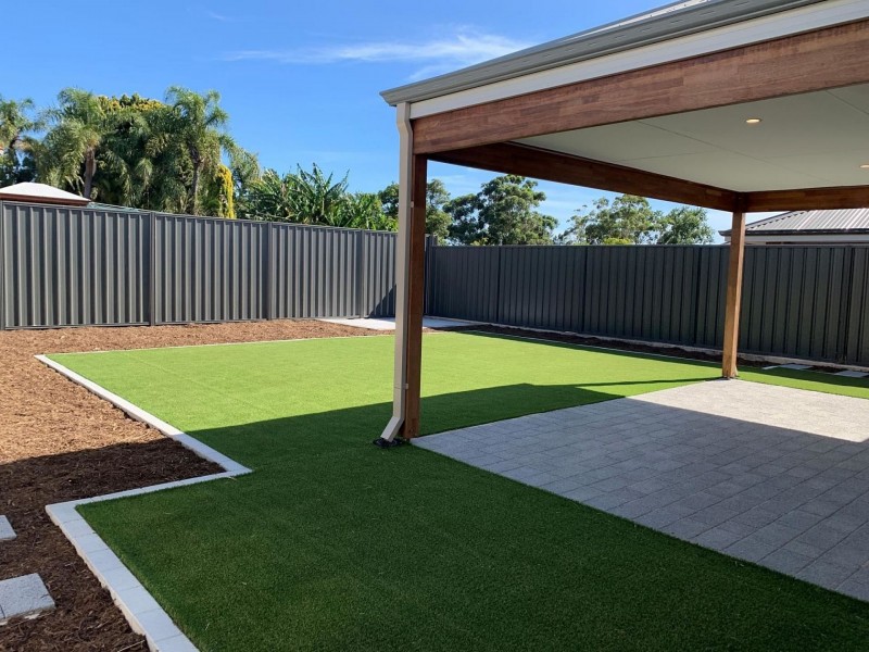 8 Moscato Way, Woodvale WA 6026