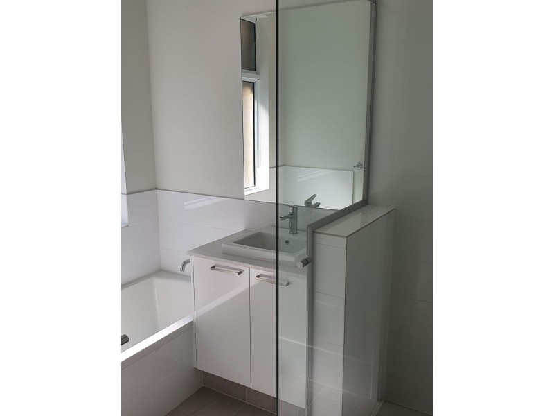 8 Moscato Way, Woodvale WA 6026