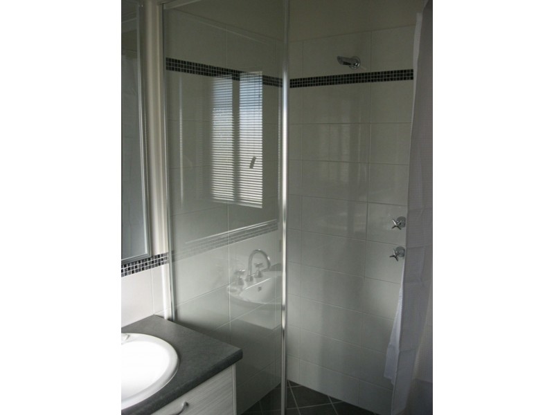 3 Flowerdale Ct, Millbridge WA 6232