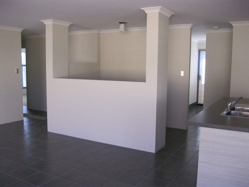 3 Flowerdale Ct, Millbridge WA 6232