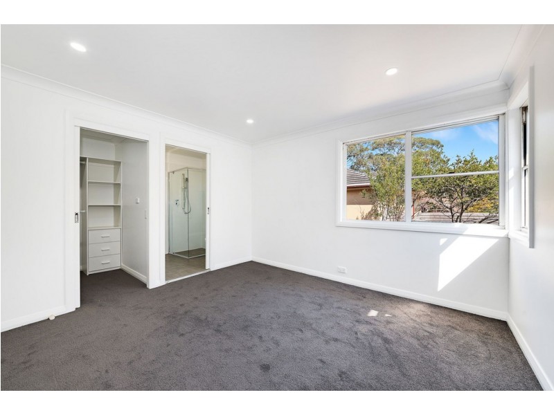 23 Moorefield Ave, Hunters Hill NSW 2110