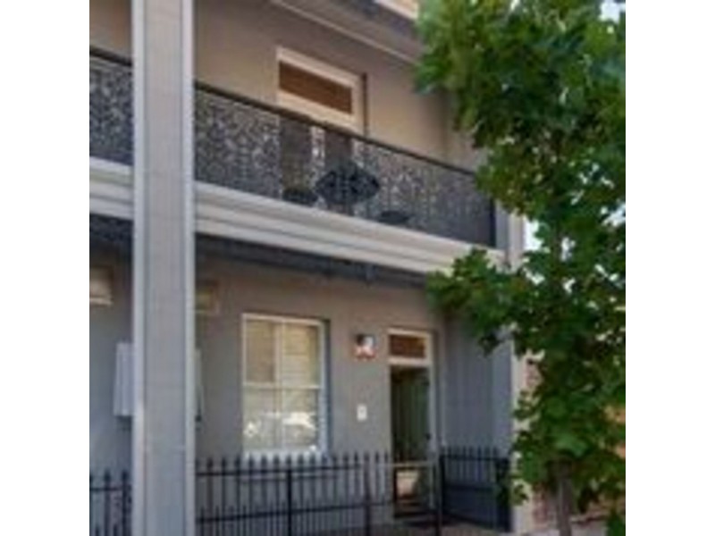 3 John St, Erskineville NSW 2043