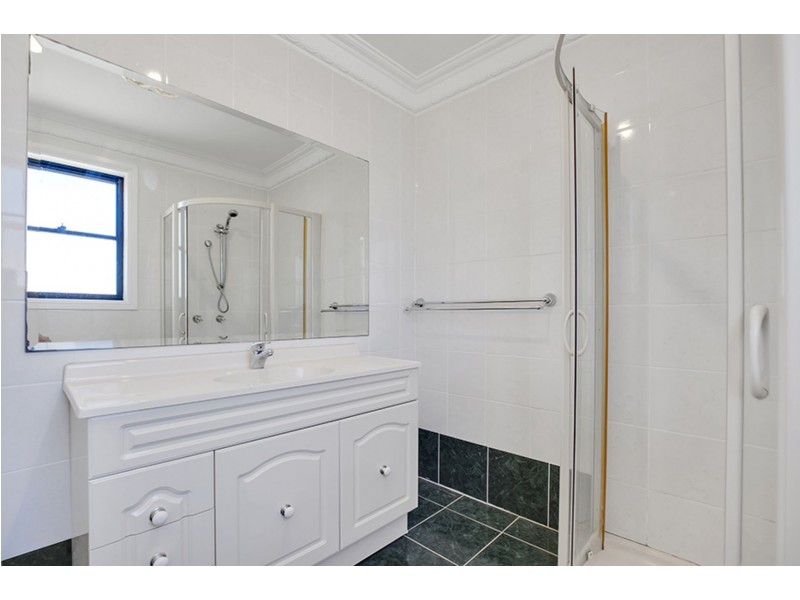 13 Lymerston St, Tempe NSW 2044