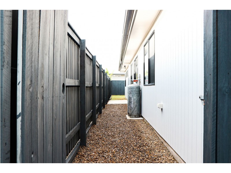 16 Limosa Way, Palmview QLD 4553