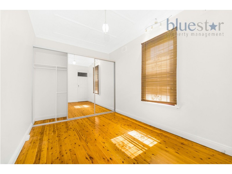 4 Park Rd, Sydenham NSW 2044