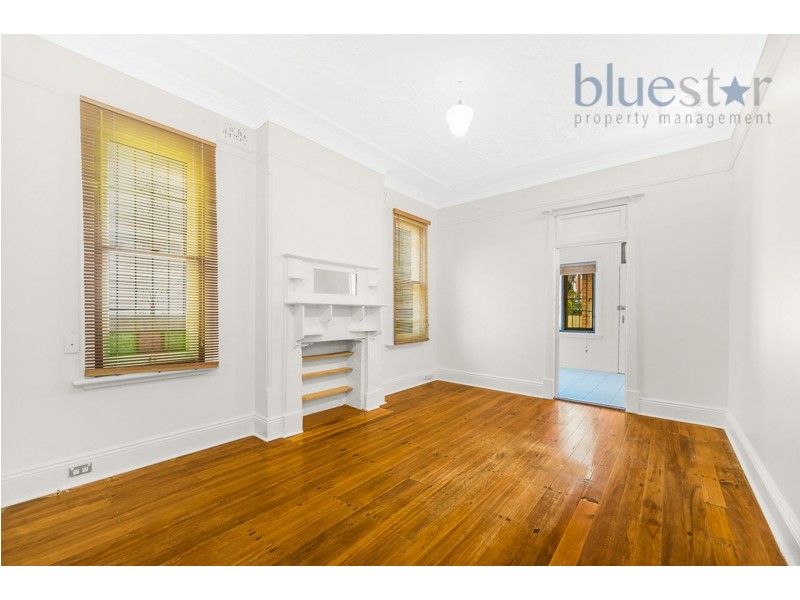 4 Park Rd, Sydenham NSW 2044