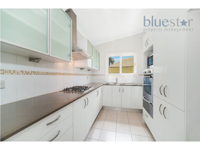 4 Park Rd, Sydenham NSW 2044