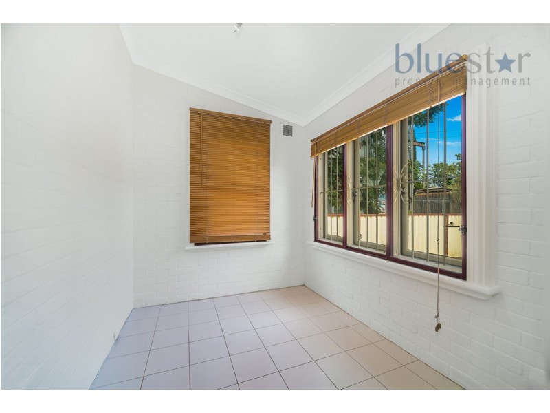 4 Park Rd, Sydenham NSW 2044