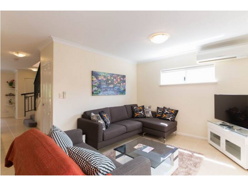 10/8-10 Salford St, Victoria Park WA 6100